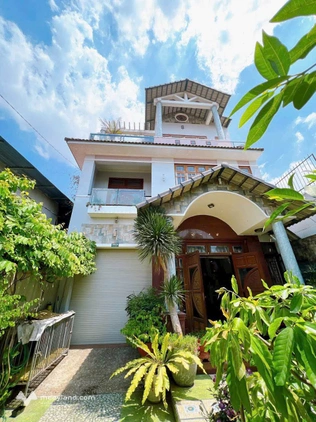 Giảm giá sâu 700 triệu, biệt thự sân vườn 1 sẹc đường Nguyễn Ái Quốc, phường Tân Biên, thành phố Biên Hòa