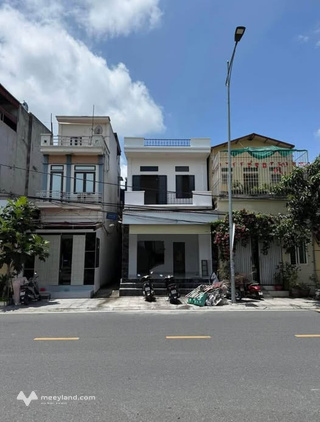 Bán nhà mặt đường Nguyễn Trãi, Phúc Khánh, Thái Bình, kinh doanh tốt