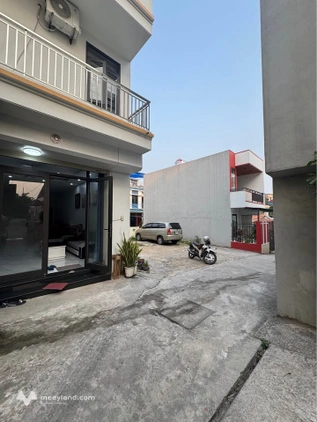 Bán nhà 3 tầng Giếng Đáy, Việt Hưng, Hạ Long, giá 2.8 tỷ