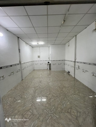 Cho thuê kiot khép kín mặt tiền Dương Văn An, Huế, giá 4.5 triệu/tháng