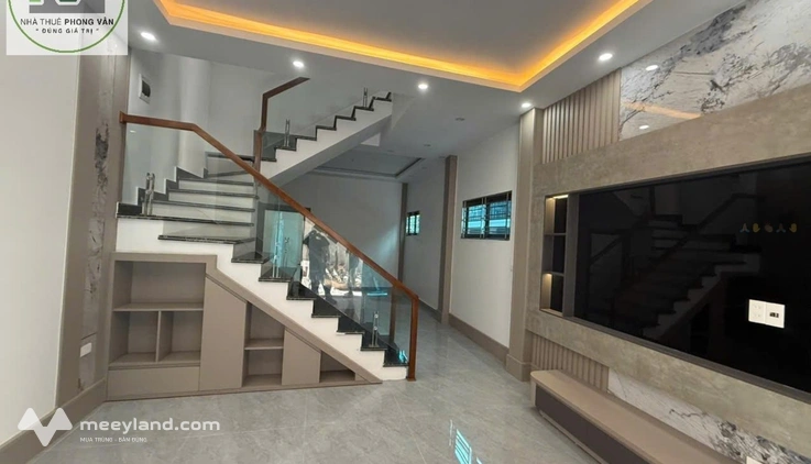 Nhà 4 tầng Kiều Sơn - Full nội thất cao cấp, sẵn sàng đón chuyên gia nước ngoài