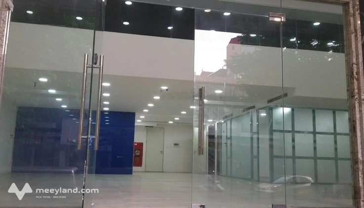 Nguyễn Thái Học - Cho thuê MBKD 120m² mặt tiền 6m đối diện Hanoi Center sầm uất nhất Ba Đình