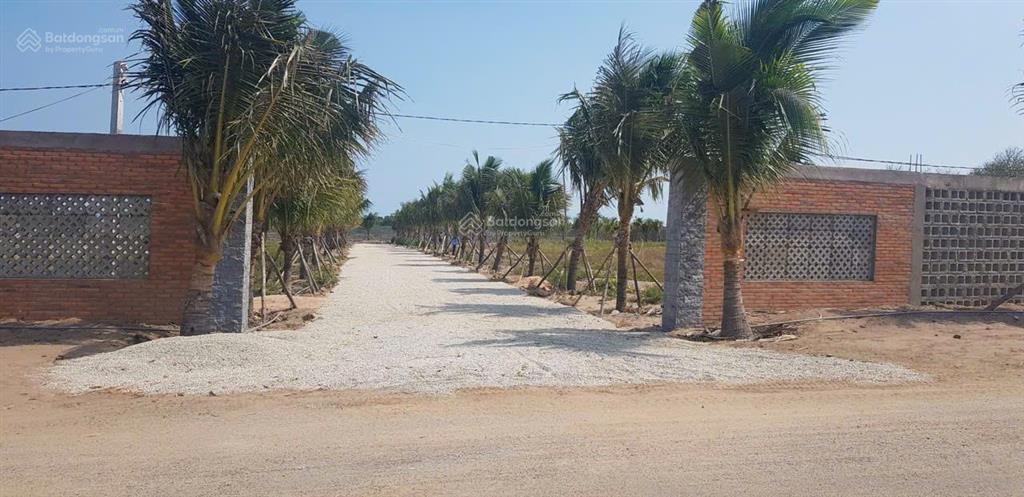 Siêu phẩm hồ tràm 3 mặt tiền gần biển 5p