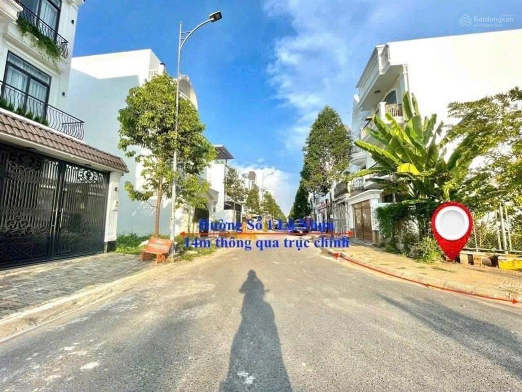 Bán lỗ nền góc 2 mặt tiền kdc nam long giá siêu rẻ, dưới 5 tỷ, một nền duy nhất