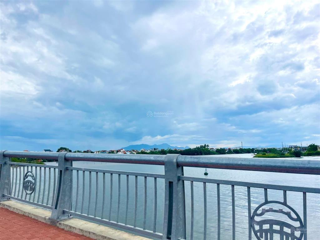 Cần bán nhanh lô đất ven sông thu bồn mặt tiền nguyễn tri phương, hội an