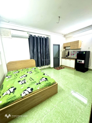 Cho thuê phòng 25m2 gần ĐH Bách Khoa, đối diện SVĐ Phú Thọ - Full nội thất. Giá chỉ 4tr8/tháng