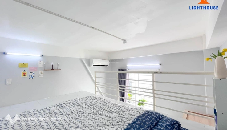 Phòng mới - full nội thất cửa sổ thoáng ngay Nguyễn Văn Đậu