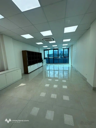 Chính chủ cho thuê văn phòng 30-45-90m² giá từ 6tr5 tại 210A Võ Chí Công, Tây Hồ. LH 0814866542