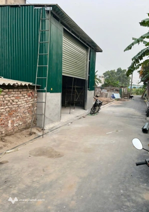 Cho thuê nhà xưởng, kho, cửa hàng tại trục chính Xã Kim Nỗ, cách đường Hoàng Sa 300m, cầu TL 1.5km