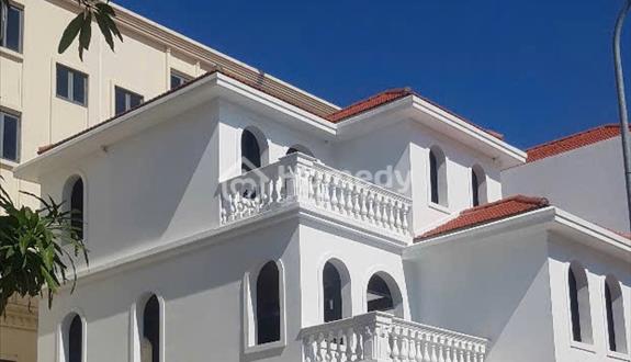 Bán biệt thự ĐL DT238,31m2 đất, xây 3 tầng khu đô thị mặt biển cao cấp tại Trà Cổ, Móng Cái