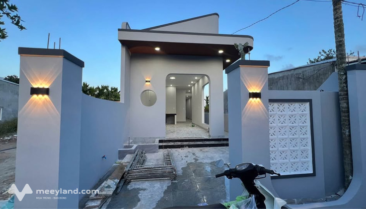 Bán nhà phường Trương Quang Trọng, thành phố Quảng Ngãi, giá 1 tỷ