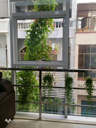 Văn phòng cho thuê đường Cộng Hoà - Tầng 1 - 60m2