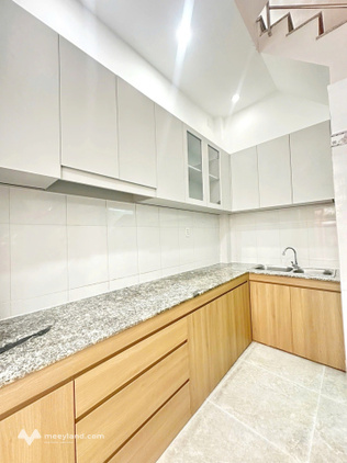 Nhà 4 tầng sát mặt tiền Trần Xuân Soạn, Quận 7, SHR hoàn công đủ, hiện hữu chỉ 4,47 tỷ