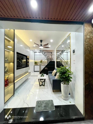 Mua nhà cho con học đại học – vợ chồng trẻ an cư - chọn ngay căn này 5,5 tỷ có sổ riêng