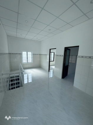 Bán nhà 1 trệt 1 lầu, 70m2, mặt tiền kinh doanh, gần quảng trường Bà Rịa, giá 5.8 tỷ