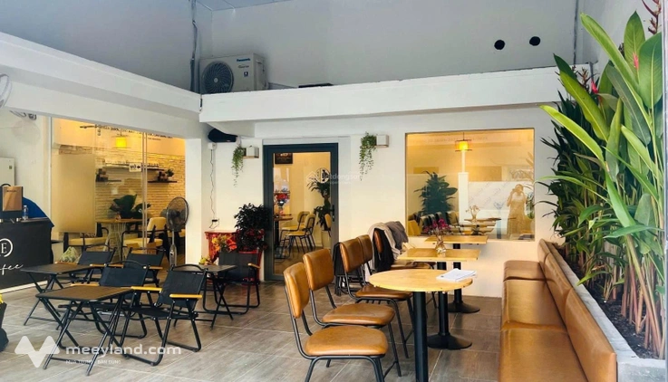 Sang nhanh quán cafe gần trường Cao Đẳng Kinh tế Đối Ngoại, chợ Phước Bình Q9 Tp. Thủ Đức 10tr/th