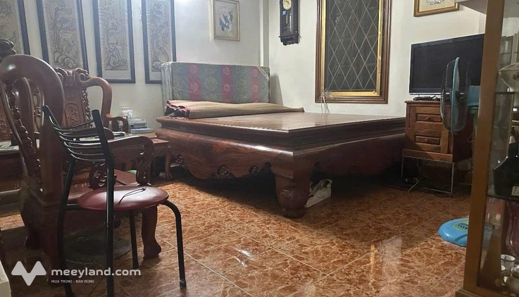 Bán nhà Pháo Đài Láng, Đống Đa, ô tô, diện tích 42m2, mặt tiền 5.2m, 6 tầng, giá 12.8 tỷ
