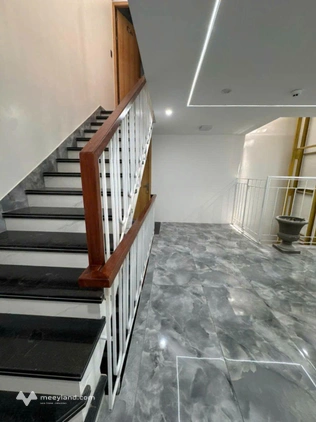Cho thuê phòng trọ 50m² có ban công, máy giặt riêng tại Nguyễn Xí, Liên Chiểu, giá 6.5 triệu/tháng