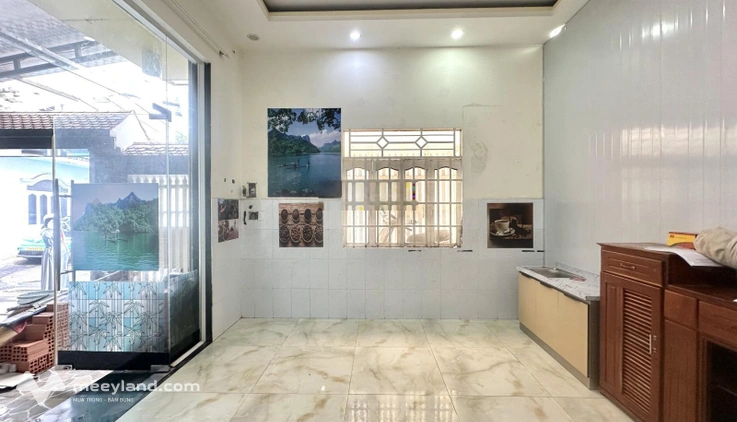 Cho thuê mặt bằng kinh doanh đa ngành, văn phòng, kho.. Hẻm xẻ tải Phan Huy Ích