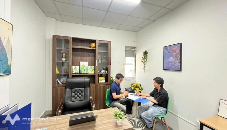 Văn phòng riêng trọn gói 2 triệu cho giám đốc