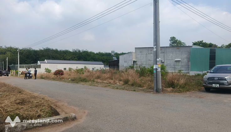 Ngộp 10m x 40m, giá 680 triệu, ngay trường học sổ riêng