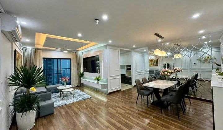 Bán chung cư thuộc Khu đô thị Ciputra Nam Thăng Long – 100m2 – Giá 8 tỷ