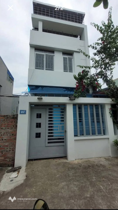 Bán nhà 3 tầng tại Hoàng Quốc Việt, Kiến An, giá 2.19 tỷ