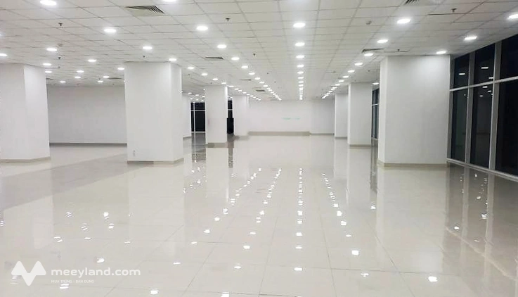 Văn phòng full nội thất vào làm ngay tại cộng hòa garden