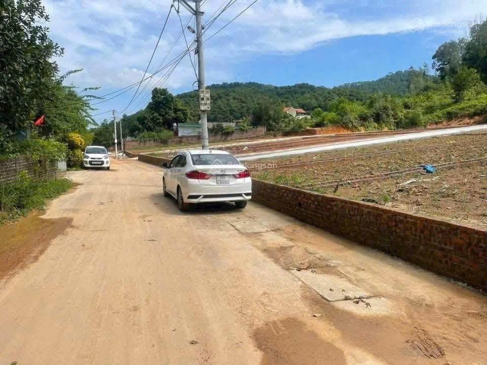 Sẵn sổ giao dịch 100m2 trung giã sóc sơn + mt = hậu = 5, 41m m + dài 16,5m