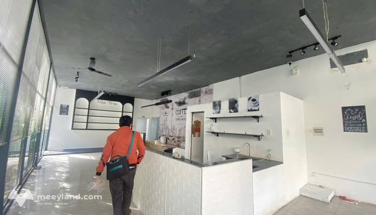 Cho thuê mặt bằng 400m2 gần đường Nguyễn Ái Quốc phường Tam Hiệp gần trường Bùi Thị Xuân