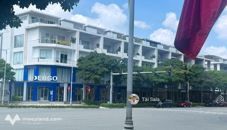 Cho thuê sàn văn phòng 140m2 Nguyễn Cơ Thạch Sala 65 triệu. Diện tích toàn sử dụng 300m2