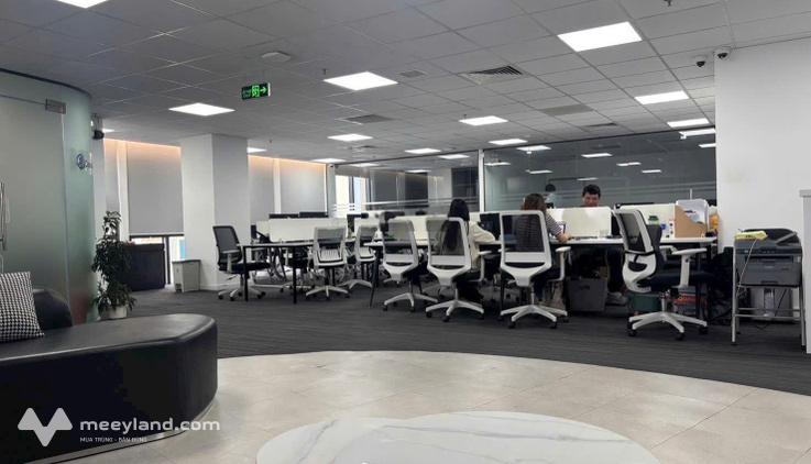 BQL cho thuê văn phòng Star Tower (Tòa tháp Ngôi Sao) 450m2 cắt từ 90m2 320k/m2/th