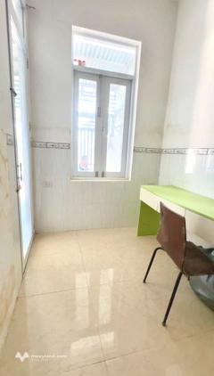 Cho thuê nhà cấp 4, gần chợ ga Vĩnh Thạnh, giá thuê 5,5 triệu