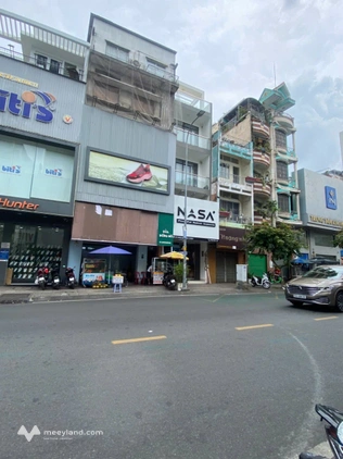 Mặt tiền Nguyễn Đình Chiểu, Quận 3, 6,5m x 10m, 4 tầng, hợp đồng thuê 110 triệu, giá 48 tỷ