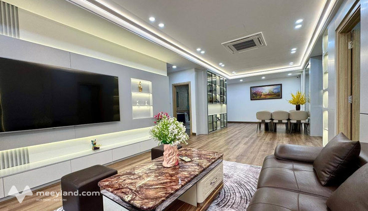 Hàng hiếm - Bán căn hộ cao cấp Khu Ngoại Giao Đoàn - Căn góc 130m2 (3 ngủ)