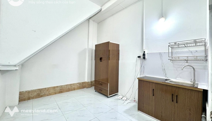 Độc quyền trọ sinh viên 3.4 tr/th, tiện nghi mới, Khu an ninh / giờ tự do, gần vòng xoay Dân Chủ Q3