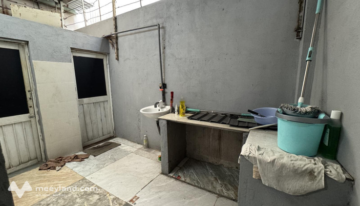 Cho thuê mặt bằng gần ngã ba Ngô Chí Quốc