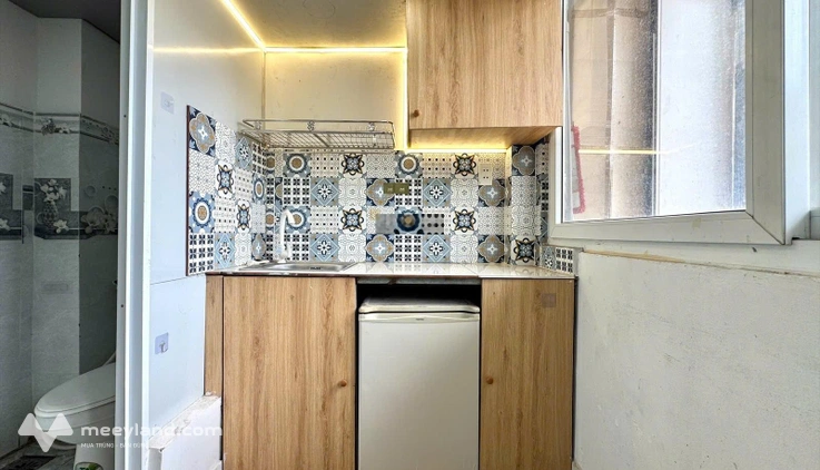 Duplex cửa sổ lớn full nội thất ngay trung tâm Quận 5