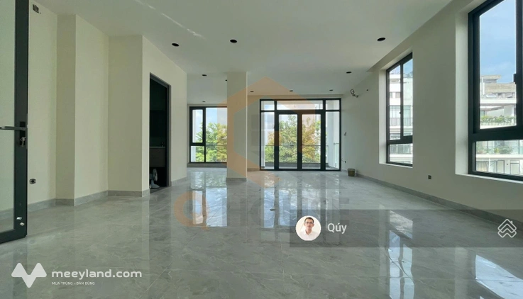 Tòa nhà "mới" Saigon Mystery Villas 12*18m, hầm, 3 lầu, sân thượng, 120 triệu/tháng