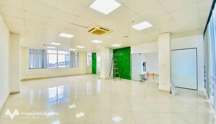 **CƠ HỘI VÀNG VĂN PHÒNG ĐẸP TẠI THÁI HÀ **Diện tích: 40m² Giá thuê:8 triệu/tháng**