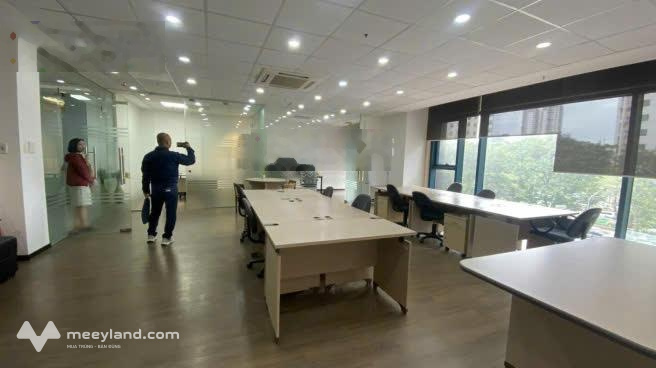 Cho thuê văn phòng tại Sun Square - Lê Đức Thọ - Từ Liêm diện tích 189m2 giá chỉ 300k/m2/th
