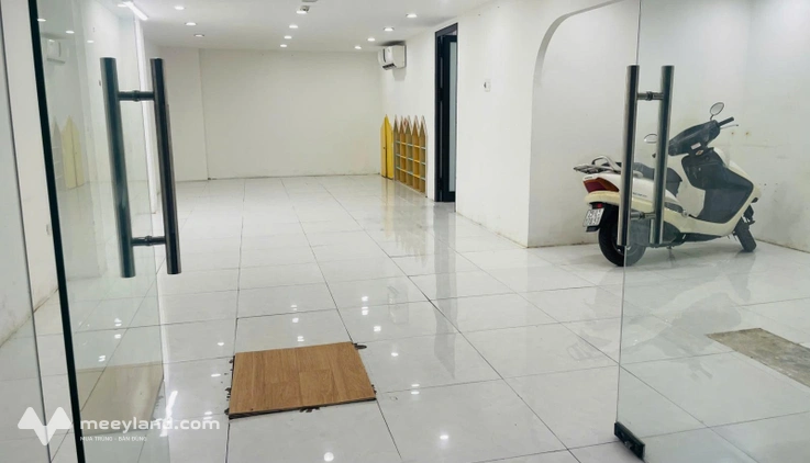 Cho thuê cửa hàng 60m2, 15 triệu 60m2 sử dụng tầng 1 kinh doanh tốt