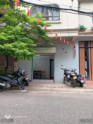Cho thuê cửa hàng đẹp tại Phạm Tuấn Tài, 6 triệu VND, 20 m2