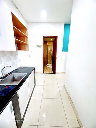 Phòng ngủ tách bếp, ban công giá rẻ, ô tô đậu cửa
