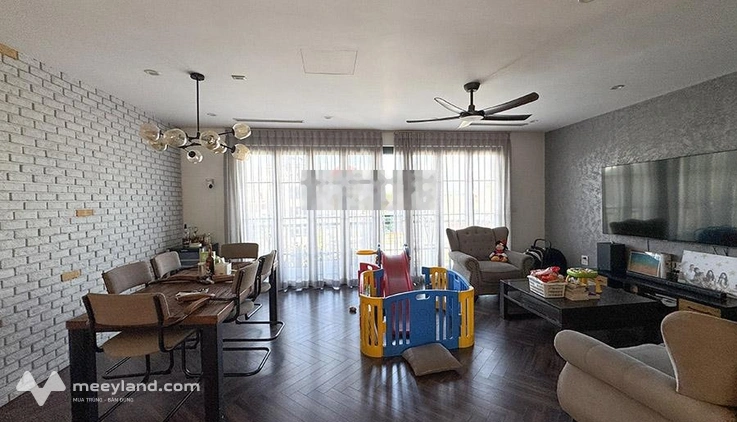 Cho thuê văn phòng tại Âu Cơ, 120 triệu, 100m2, 7 tầng, 7 toilet, Đông