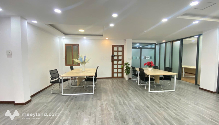 Cho thuê VP Trần Cao Vân, 150m2, full nội thất fitout, gần Hồ Con Rùa, free phí ngoài giờ 24/7