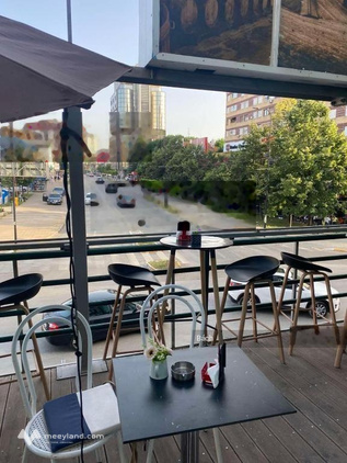 View Hồ Gươm tầng 2 - 100m² có ban công - Chỉ 40 triệu/tháng. LH: 0886248393