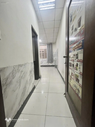 Giá 4tr , Cửa sổ lớn , 25m2 Đường Bà Triệu Quận 5 gần Đại Học Y Dược , BV Chợ Rẫy
