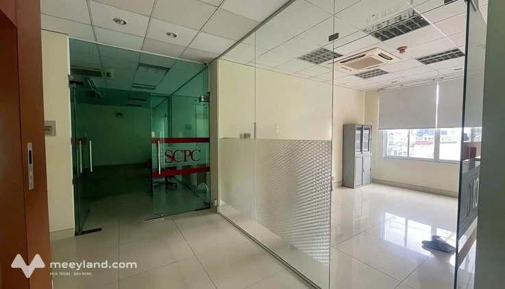 Cho thuê văn phòng giá tốt, Quận 1, đường Trần Đình Xu, DT 250m² giá 50 triệu /tháng