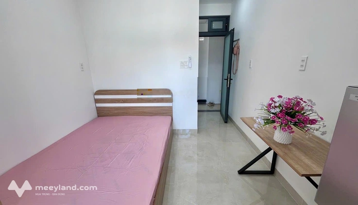 Phòng nhỏ xinh phù hợp 2 người, ban công tách bếp, full nội thất, gần ĐH Marketing Quận 7